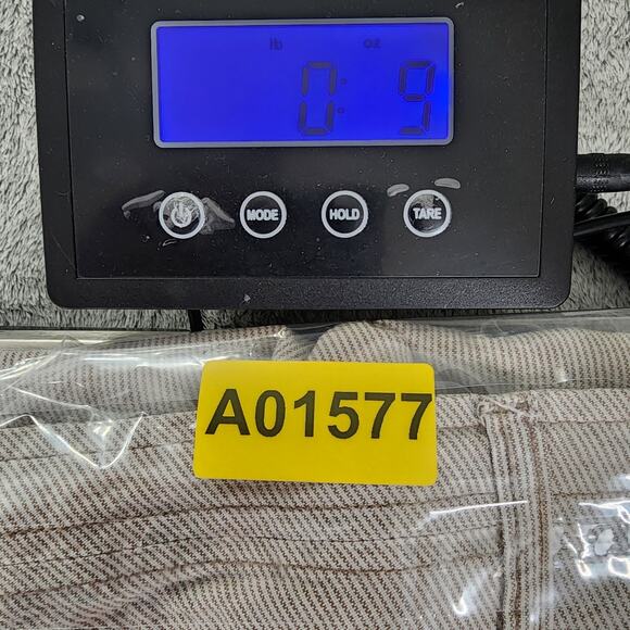 Gloria Vanderbilt Pants Womens 10 Tan White Striped Double Button Capri Cuffed - Picture 13 of 13